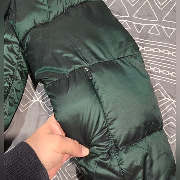 Vuori Hudson Insulated Shine Jacket In Aspen Green Size XS - Picture 2 of 14